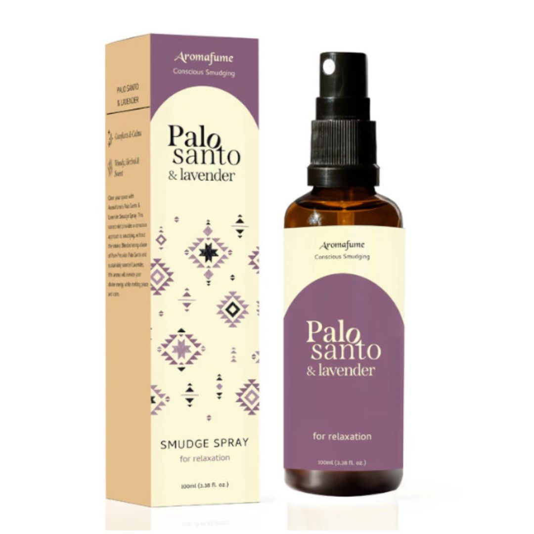 Aromafume Palo Santo & Lavender Smudge Spray in a 100ml bottle with a spray nozzle, next to its packaging box which has the product name and description.