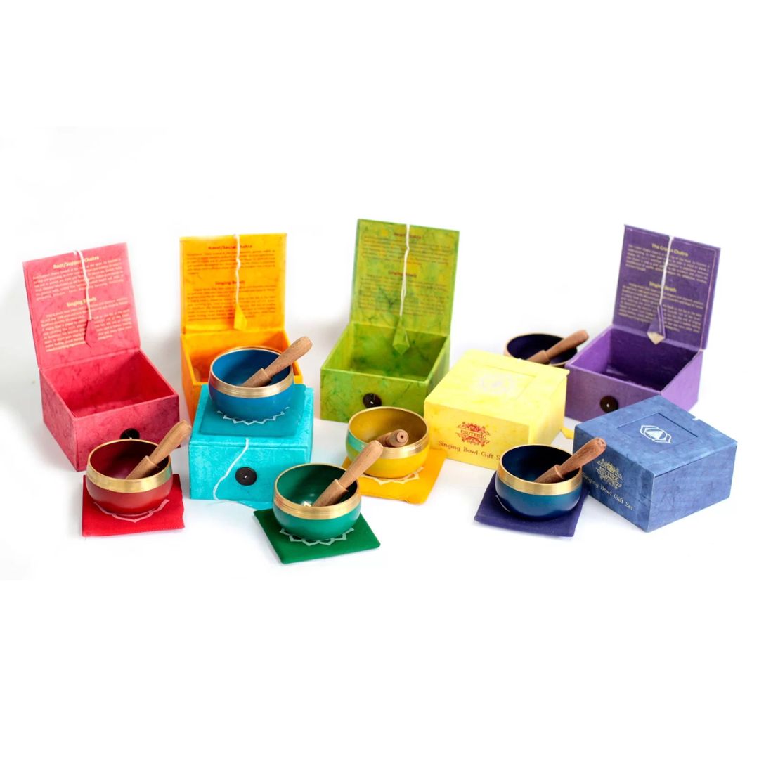 Brass 9cm singing bowl for chakra healing, 7-piece chakra singing bowl set, meditation bowls with cushion and stick, spiritual sound therapy tools