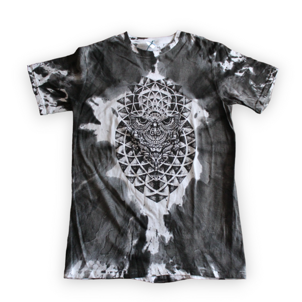 Monochrome skull tie dye tee 