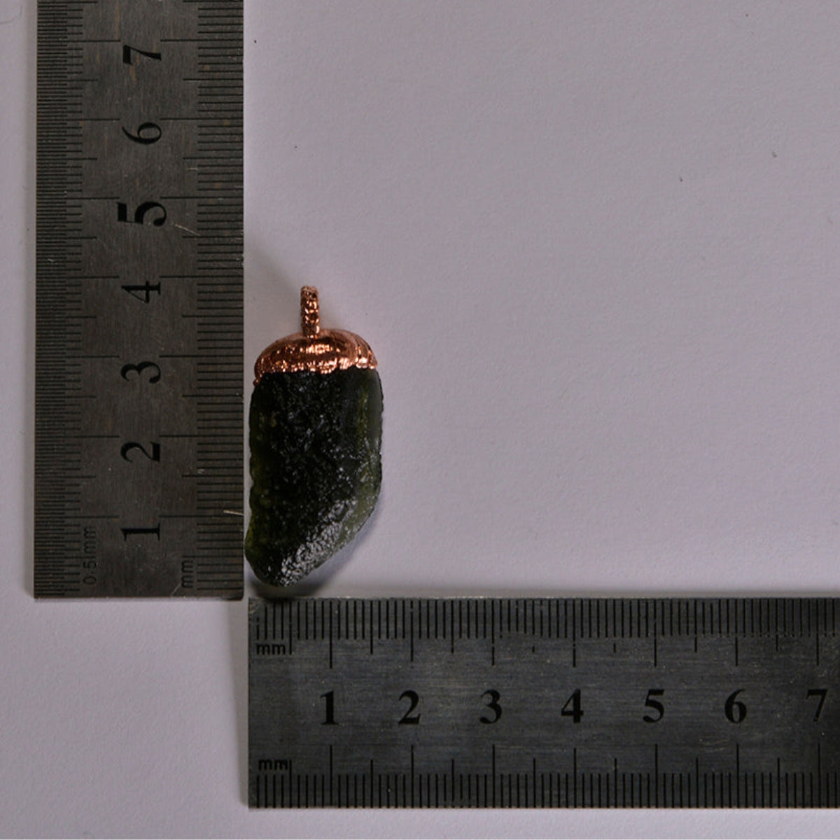Moldavite Crystal Pendant Size Reference – Real Meteorite Stone Measurement